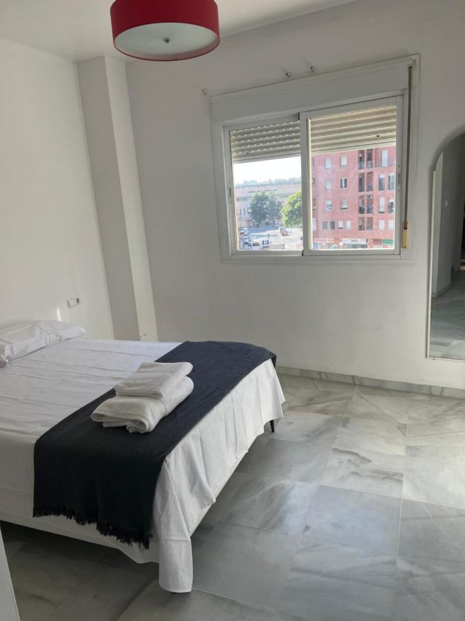 Piso De 3 Dormitorios Con Garaje Jerez de la Frontera Eksteriør bilde
